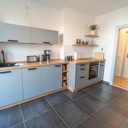 Rr - 80qm - Balcony - Washer Appartement